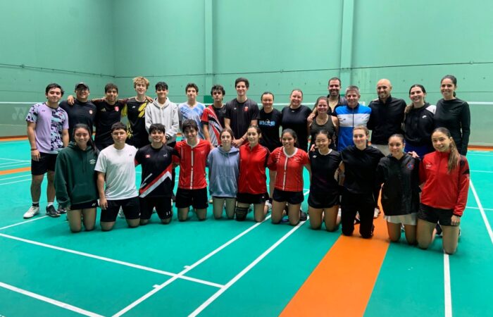 Duelo de generaciones Badminton